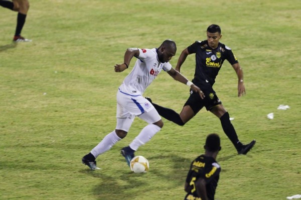 Fichajes: Pedro Troglio anuncia su futuro en Olimpia y hay tres bajas en Real España