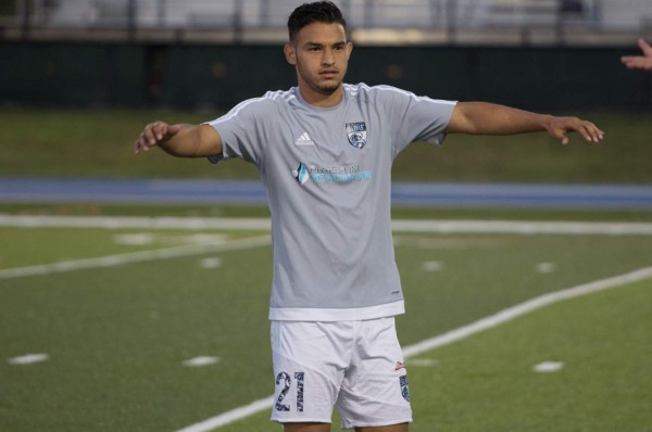 El hondureño Darwin Espinal es nuevo jugador del New York Cosmos