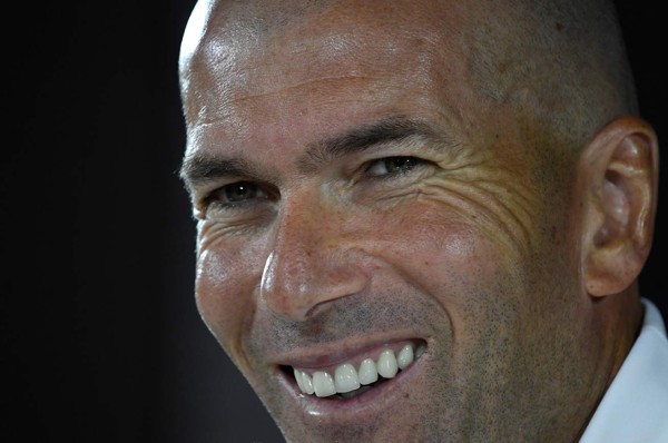 Zidane y lo que vive el Madrid: 'Es un momento difícil y lo voy a intentar siempre'