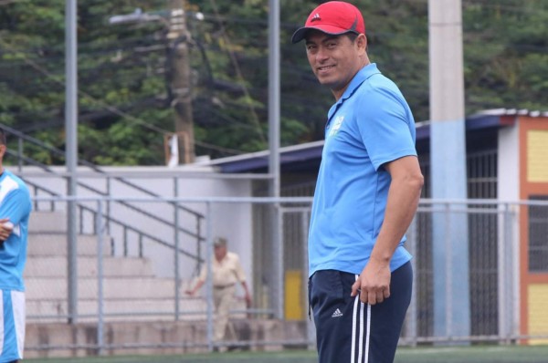 Liga Nacional le da dos semanas a Reynaldo Tilguath para terminar sus cursos