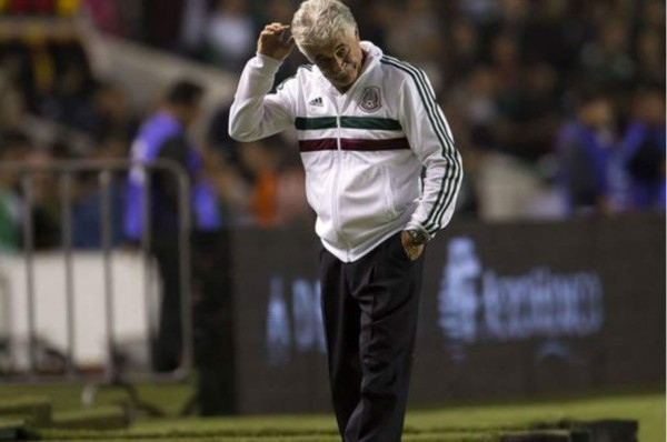 El 'Tuca' Ferretti: 'Es complicado pedir paciencia en este medio'