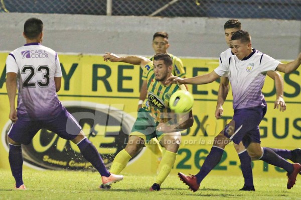Parrillas One, primer clasificado a cuartos de Copa Presidente eliminando a Real de Minas