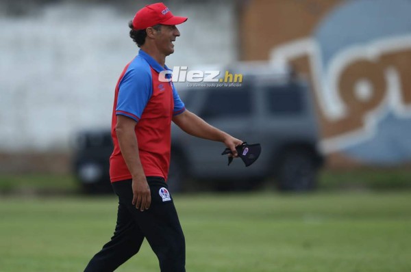 NO SE VIO: El hijo del 'Cuervo” Maradiaga y el sobrino de Maynor Figueroa jugaron; sin luz en La Ceiba