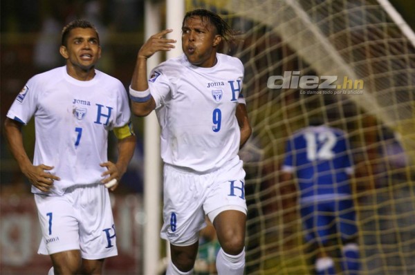 ¡Solo cuatro ex compañeros! Mario Martínez y su 11 histórico de la Selección de Honduras