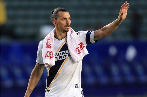 Zlatan Ibrahimovic confirma que le gustaría regresar al Ajax, pero como directivo