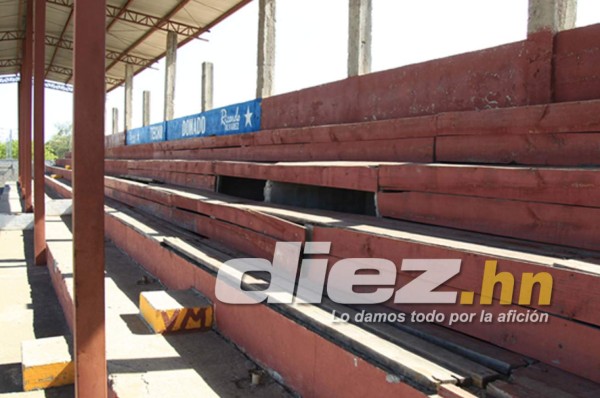 EN EL OLVIDO: Así se encuentra el histórico Fausto Flores Lagos de Choluteca