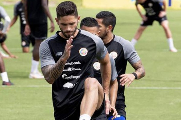 Jonathan Moya: 'Hemos captado mejor la idea del profe y sabemos que con Honduras será un partido muy físico'