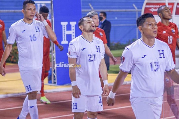 Con notables variantes: el 11 titular de Honduras para buscar el milagro esta noche ante Costa Rica