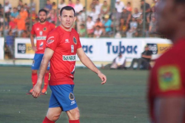 De un infarto al corazón fue la razón de la muerte de la mamá de Marco Pappa