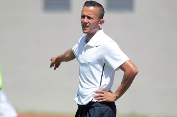 José Burgos viajará a España para prepararse en la Escuela Universitaria Real Madrid