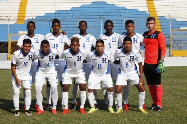 Carlos Tábora da convocatoria de selección sub20 de Honduras para premundial