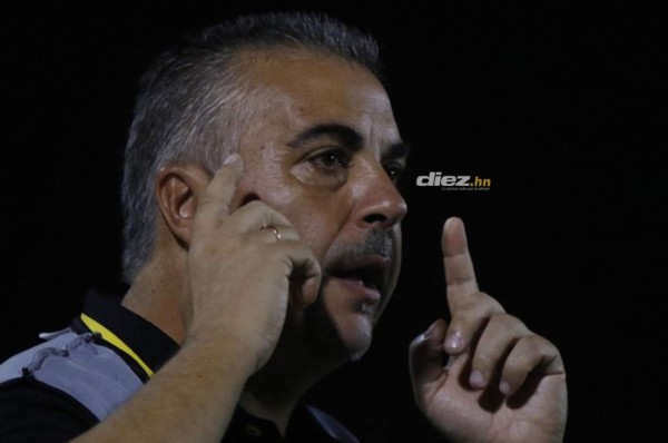 Real España podría quedarse sin técnico; Ramiro Martínez con opciones de ir a Colombia