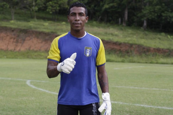 Wodrow West se lesiona y estará fuera lo que resta del torneo