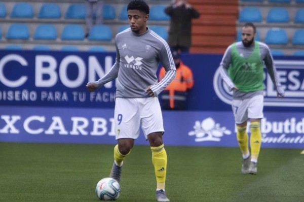 Antony 'Choco' Lozano se olvida del gol con el Cádiz de España