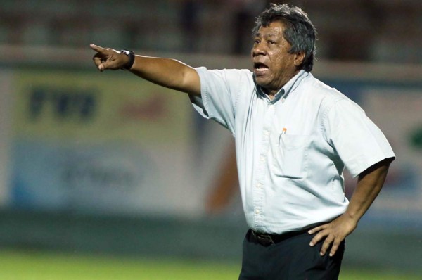 Primi: '¿Ganar el clásico? Hay que jugar el partido primero, no soy adivino”