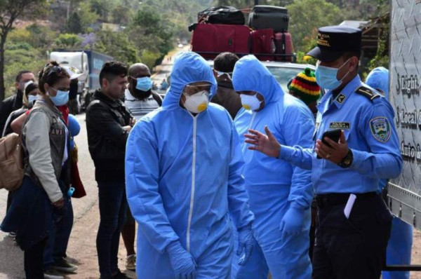 Médico hondureño adelanta un 'carnaval de la muerte' en el Valle de Sula