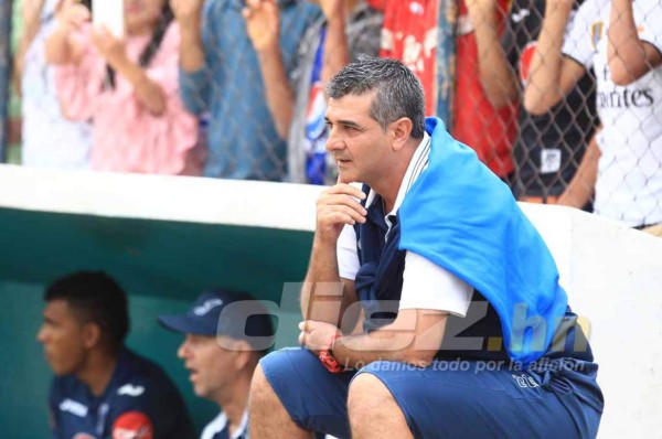 Diego Vázquez: 'Hicimos un buen partido, sufrimos muy poco en nuestro arco'