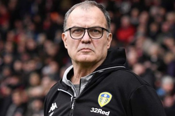 Marcelo Bielsa acepta espionaje a rivales en la segunda división de Inglaterra