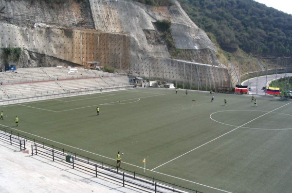 Los estadios más feos del Mundo, llamativos recintos deportivos