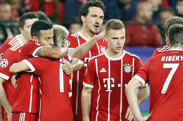 Sevilla fracasa en casa y pierde ante el Bayern en la Champions