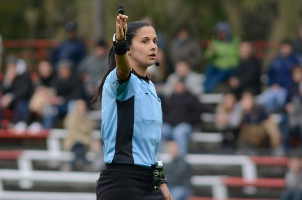 Las árbitras más lindas y talentosas que rompieron con una profesión diseñada para hombres