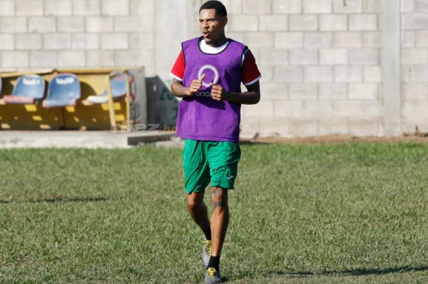 El defensor Henry Figueroa se prepara con las reservas del Marathón