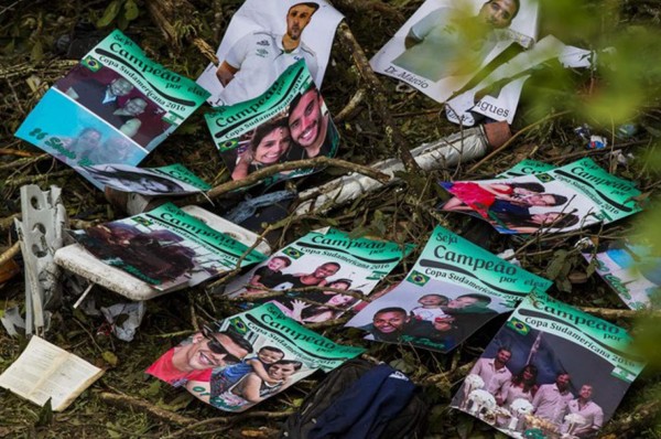 El emotivo hallazgo entre el fuselaje del avión de Chapecoense