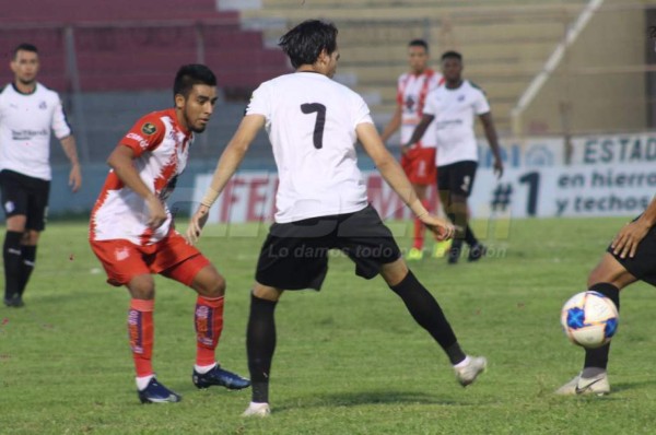 Vida le renueva contrato al defensor Carlos Argueta hasta el 2024