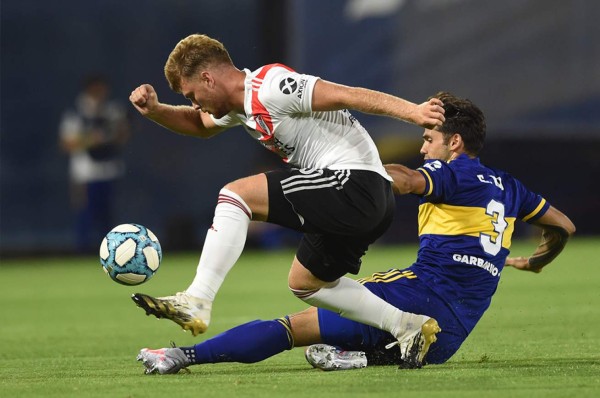 Boca Junior y River Plate se repartieron los puntos en un bravo clásico por la copa Diego Maradona