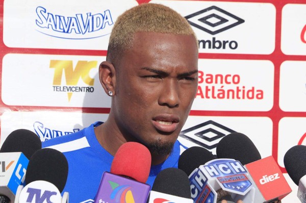 Deybi Flores reconoce que las ofertas de salir al extranjeros eran de la MLS