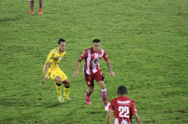 Fichajes: Currículum de técnico mexicano llega a Real España y Olimpia no renovaría un jugador