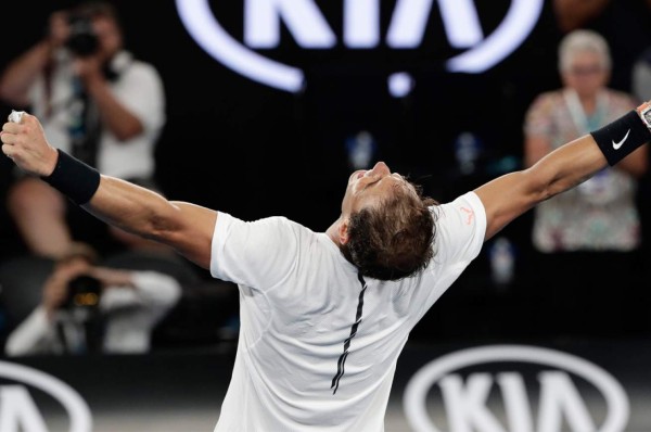 Nadal se impone ante Dimitrov en épico partido y se verá con Federer en la final