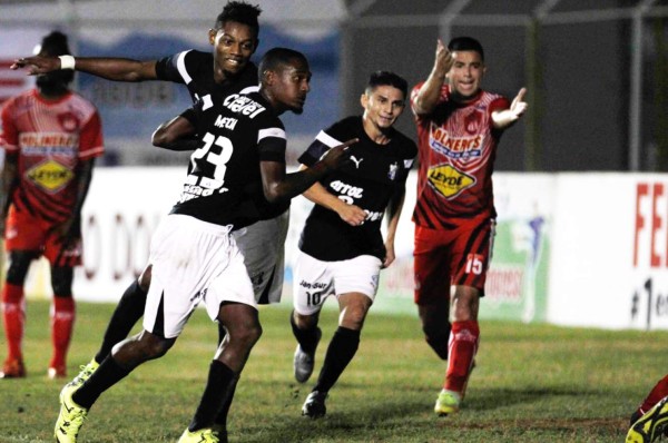 Dolorosa derrota del Vida en tiempo de descuento contra Honduras Progreso