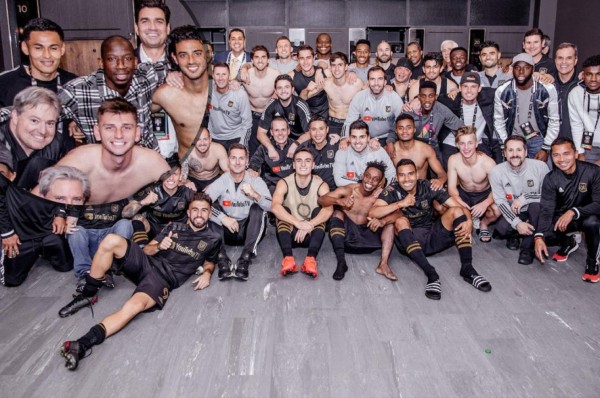 Andy Najar celebró la clasificación de Los Ángeles FC tras eliminar a León