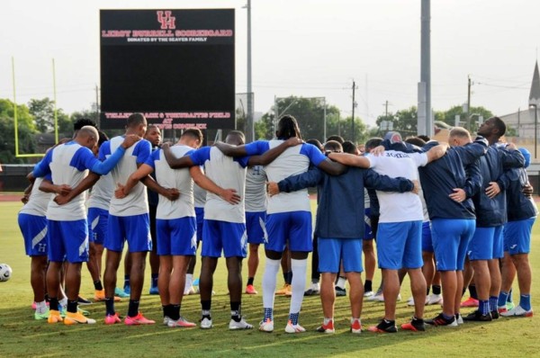 El blog del doctor Elmer López: 'El Covid-19 en la Selección de Fútbol de Honduras en Copa Oro'