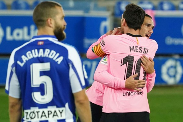¡Barcelona se atasca en el Mendizorroza; cede empate ante Alavés y suma cuatro juegos sin ganar!