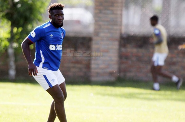 Hendry Thomas podría ser inscrito por Olimpia para el Apertura 2018