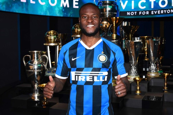 Oficial: Inter de Milán anuncia el fichaje del nigeriano Victor Moses