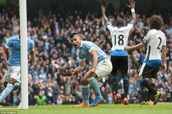 FOTOS: Así fueron los cinco goles del Kun Agüero ante el Newcastle