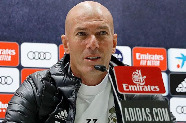 Zidane, contundente: ''Tenemos once finales y vamos a intentar darlo todo para ganar esta liga''