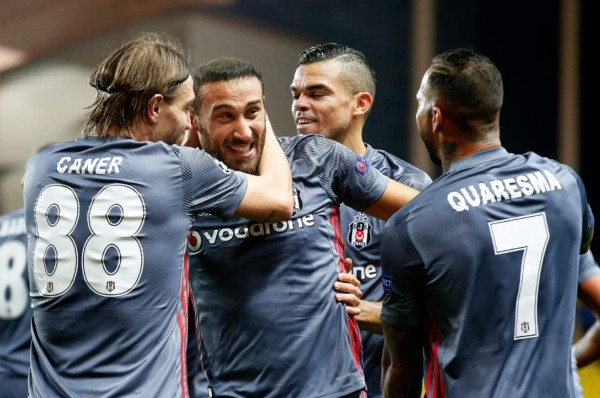 El Besiktas roza octavos ante un Mónaco que malgasta un gol de Falcao