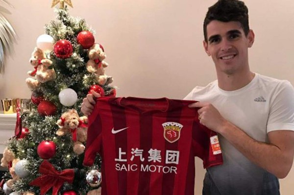 ¡China revienta el mercado de fichajes con Oscar y Tévez!