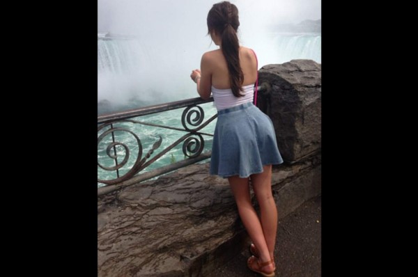 Conoce a Carla Humphrey, la futbolista europea más bella del mundo