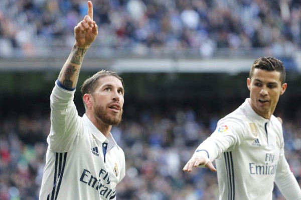 Cristiano Ronaldo y su frustración en el partido ante Málaga.