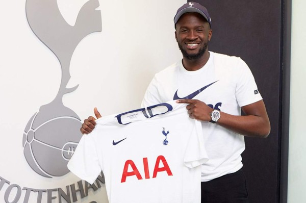 Oficial: Tottenham ficha al francés Tanguy Ndombélé del Lyon