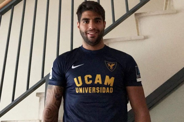 Presidente del Albacete confirma las ofertas que tiene Jona Mejía