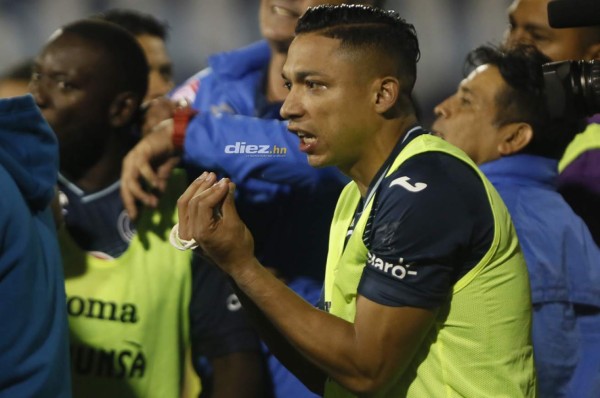 Emilio Izaguirre: 'Me siento muy apenado con la afición olimpista, me disculpo”