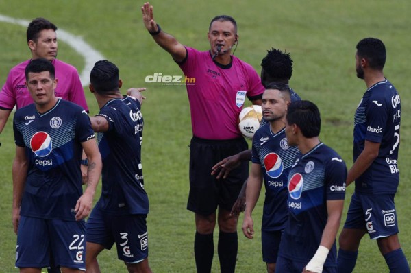 Melvin Matamoros será el árbitro del Olimpia-Motagua este sábado en el Olímpico