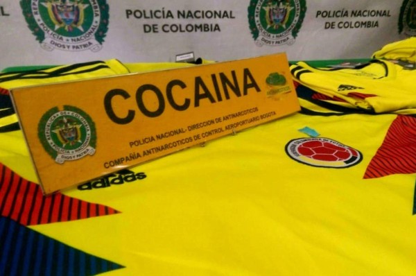¡Camisetas de la selección colombiana impregnadas con cocaína!