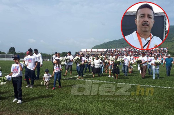 Entre llanto y aplausos, Real Sociedad le dedica homenaje a Donald Díaz